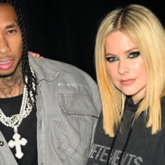 Avril leh Tyga inkar