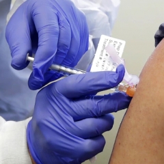 Covid-19 vaccine van