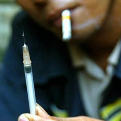 Drugs addict vanga b