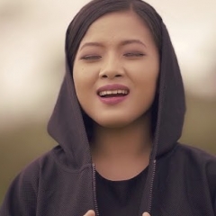 Hlimhlim-i'n hla tha