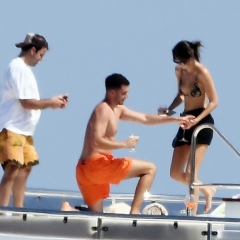 Kendall leh Booker i
