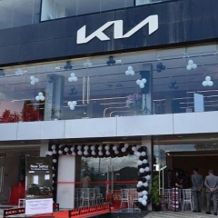 LBS Kia showroom haw