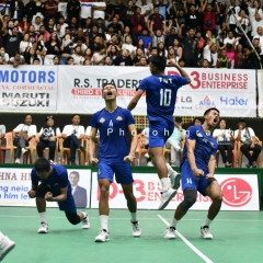 Pro Volleyball: Hunt